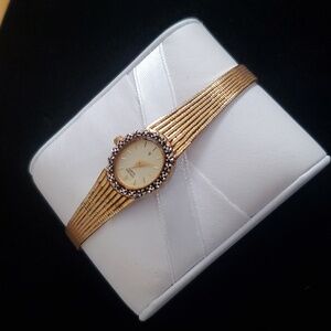 Vintage Citizen Womens Watch  Gold Tone  Face Elegant New Battery , Work